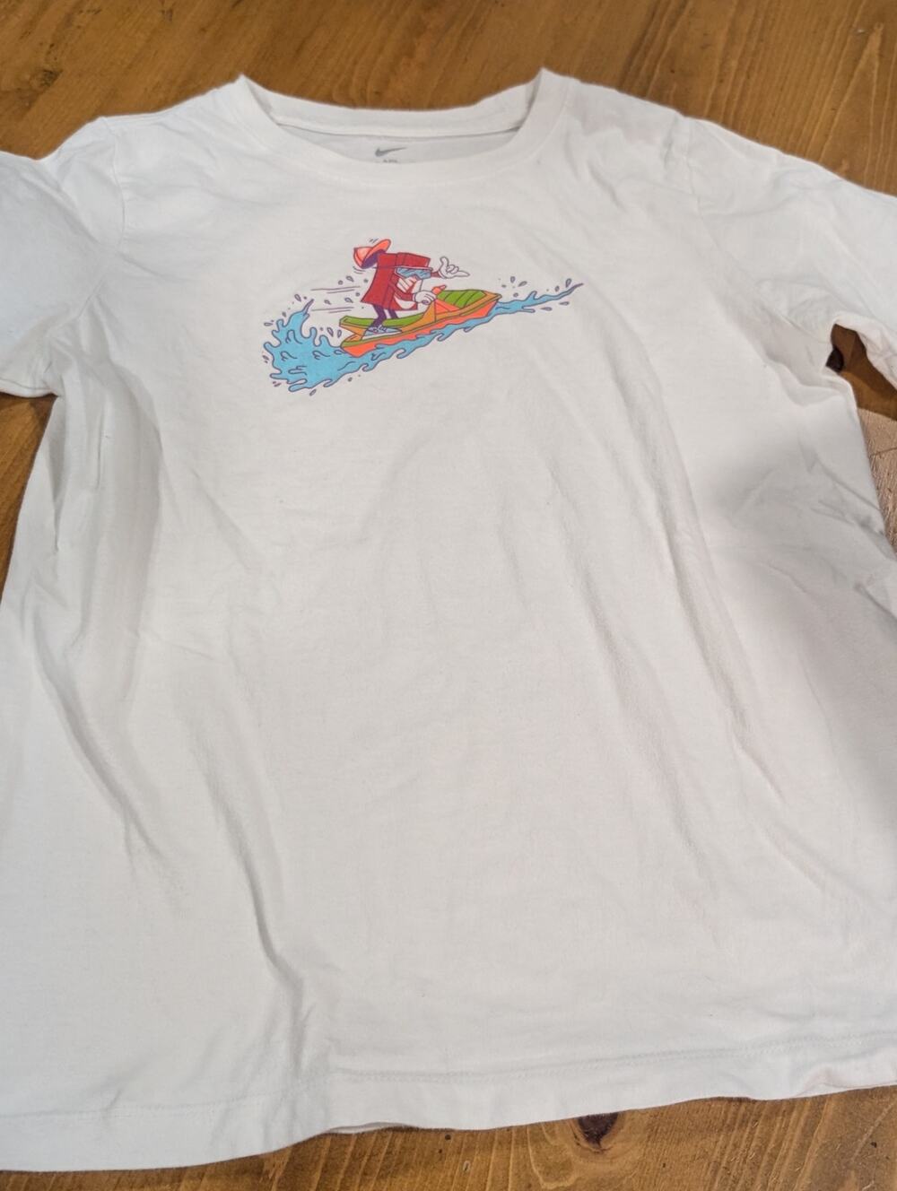 Nike White Graphic Tee, Unisex Youth Large, EGU